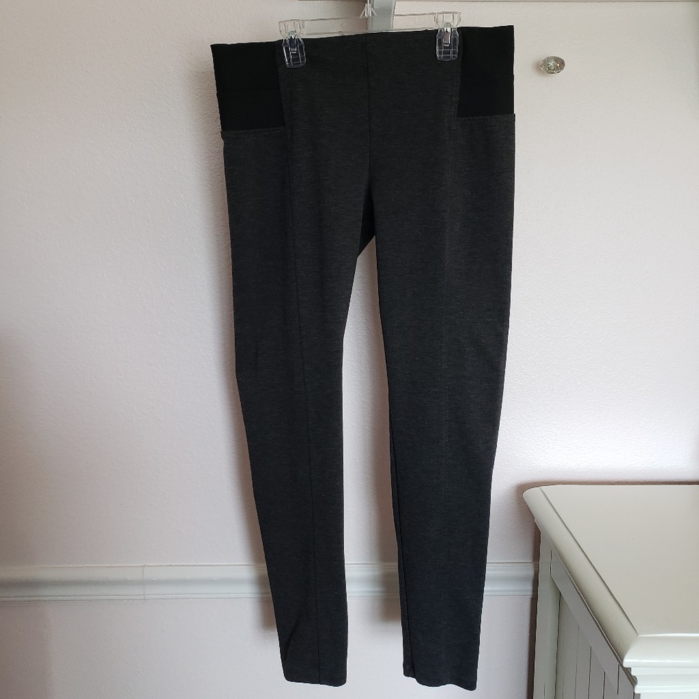 Vera Wang Dark Grey Stretchy Jeggings